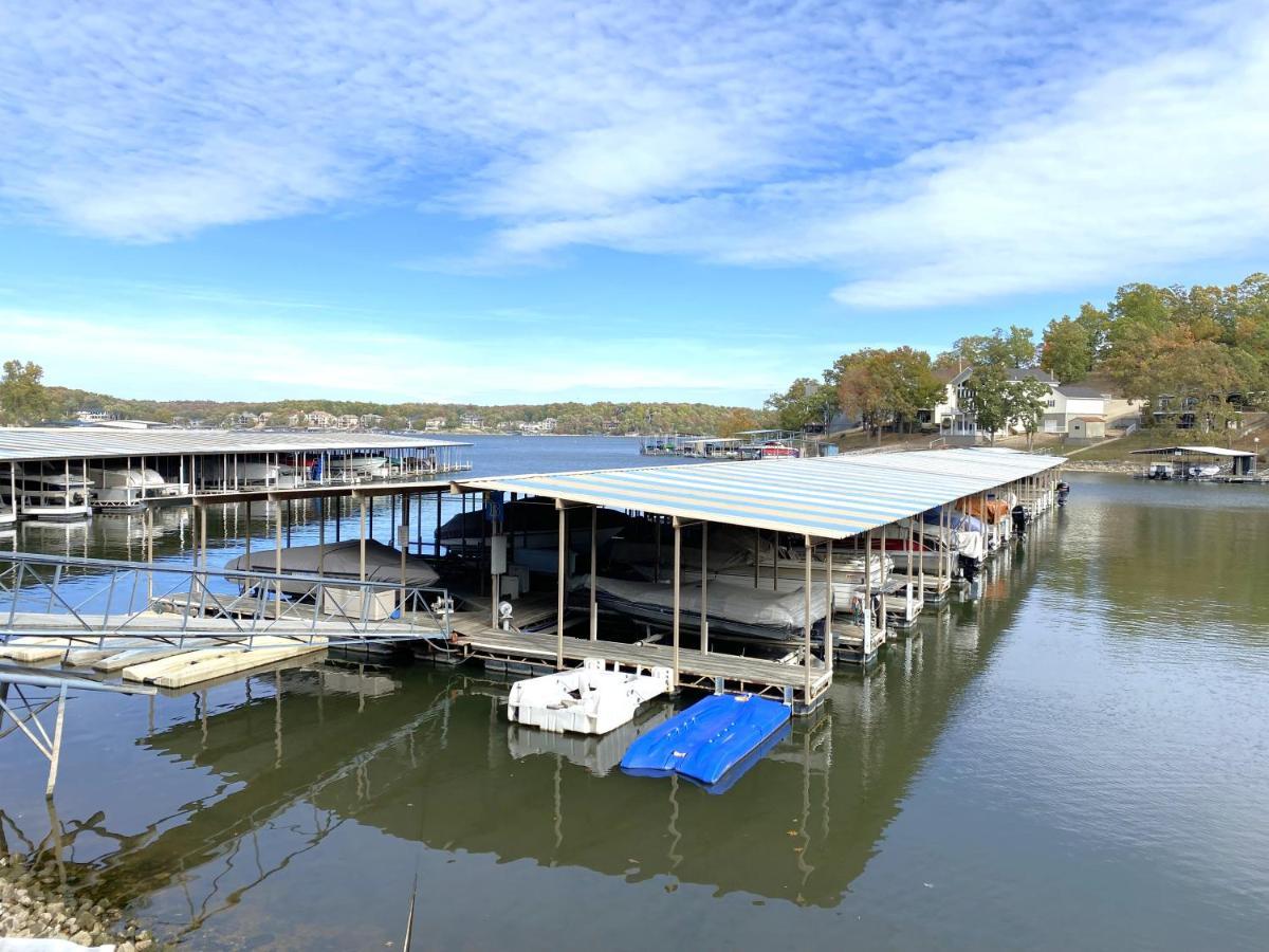 אוסייג' ביץ' B Lakefront! Remodeled, Boat Slip, Patio Views, Pool, Boat Ramp, Wifi מראה חיצוני תמונה