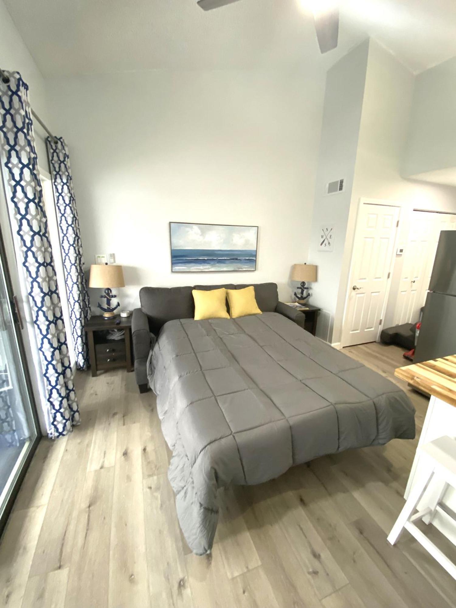 אוסייג' ביץ' B Lakefront! Remodeled, Boat Slip, Patio Views, Pool, Boat Ramp, Wifi מראה חיצוני תמונה