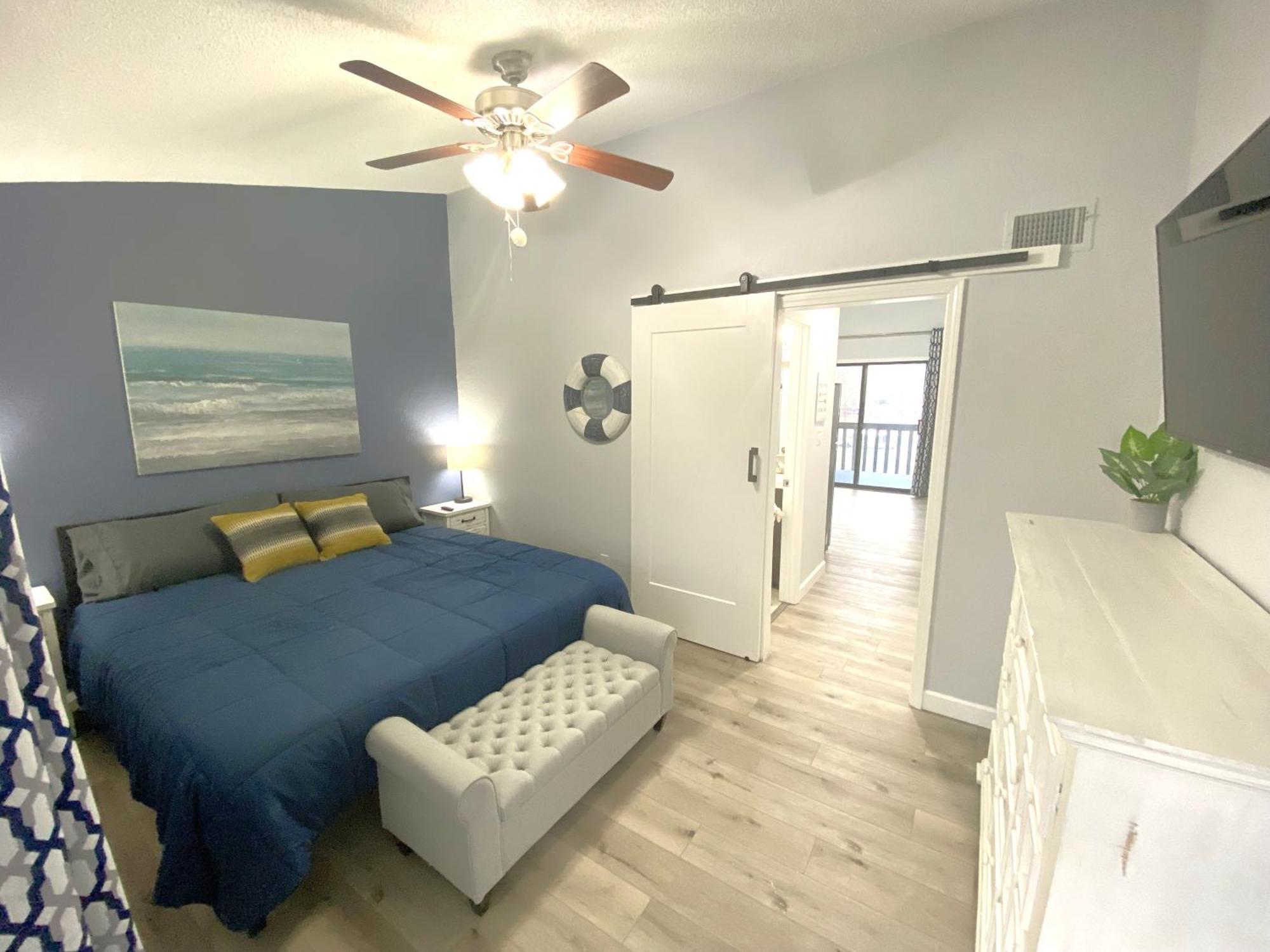 אוסייג' ביץ' B Lakefront! Remodeled, Boat Slip, Patio Views, Pool, Boat Ramp, Wifi מראה חיצוני תמונה