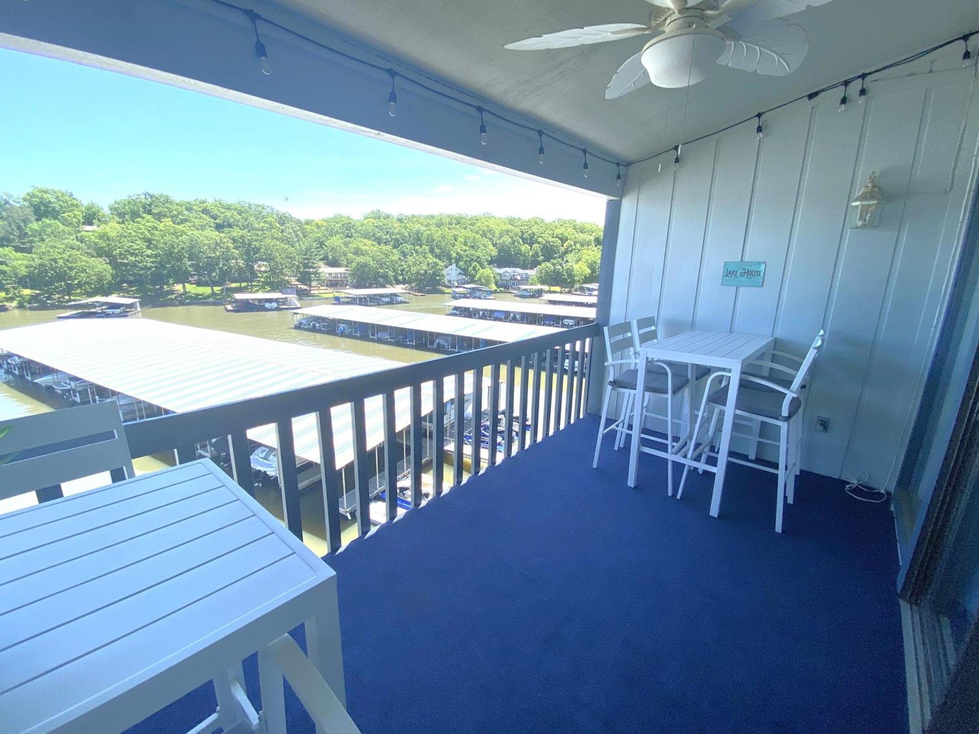 אוסייג' ביץ' B Lakefront! Remodeled, Boat Slip, Patio Views, Pool, Boat Ramp, Wifi מראה חיצוני תמונה