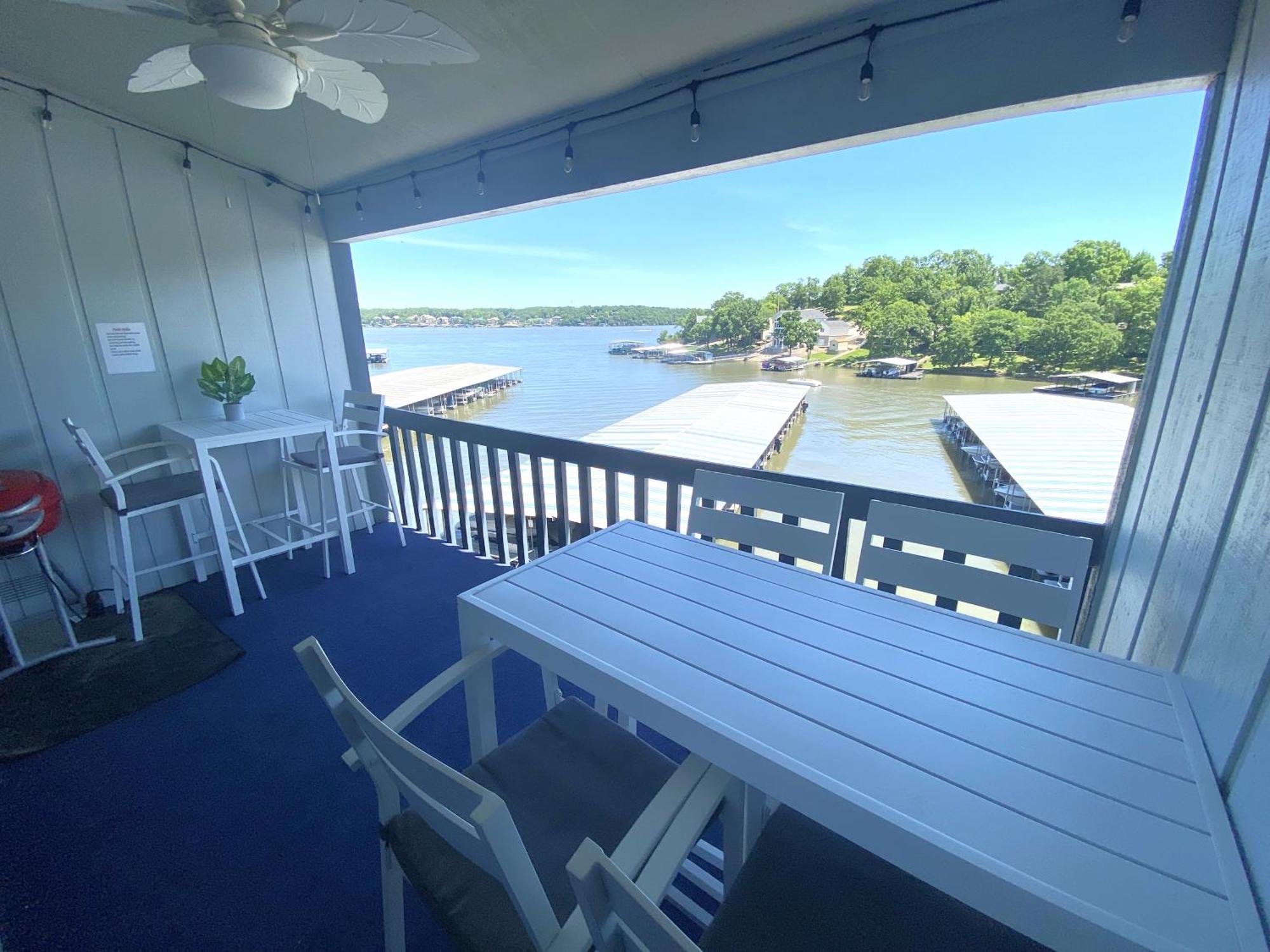 אוסייג' ביץ' B Lakefront! Remodeled, Boat Slip, Patio Views, Pool, Boat Ramp, Wifi מראה חיצוני תמונה